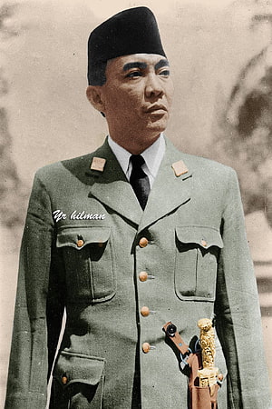 Soekarno in Military Uniform with Ceremonial Sword and Black Cap HD phone wallpaper