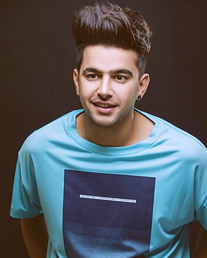 Jass Manak Portrait in Turquoise T-Shirt with Modern Pompadour Haircut HD phone wallpaper