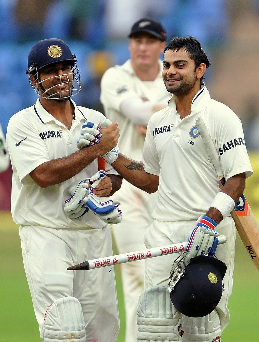 Virat Kohli and MS Dhoni Celebrating Partnership in India Test Cricket Whites HD phone wallpaper