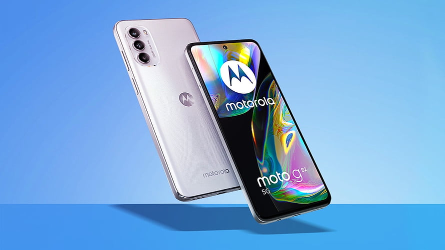 Motorola Moto G82 5G Smartphone Product Shot on Blue Background HD wallpaper