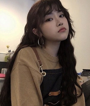 Korean Ulzzang Girl Portrait in Beige Knit Sweater and Denim Overalls HD phone wallpaper