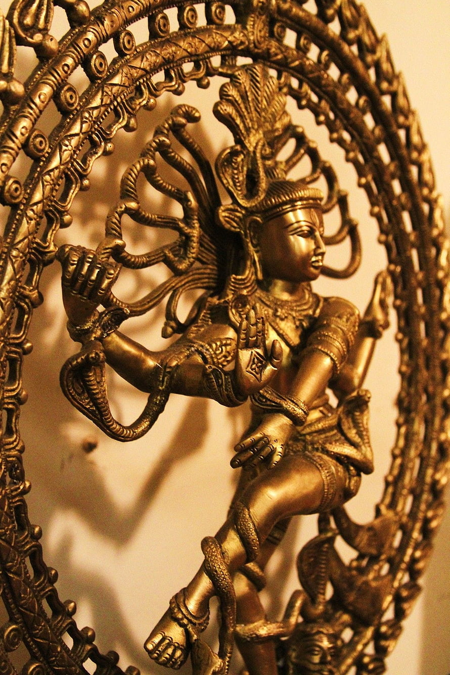Nataraja Bronze Sculpture of Shiva as the Lord of the Cosmic Dance HD phone wallpaper
