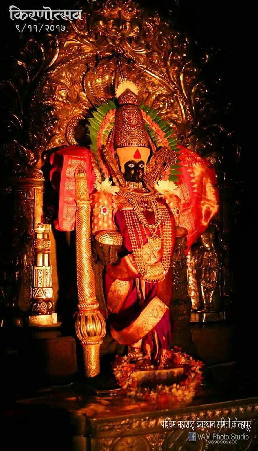 Mahalaxmi Temple Kolhapur Deity Idol with Golden Ornamentation and Red Garments HD phone wallpaper