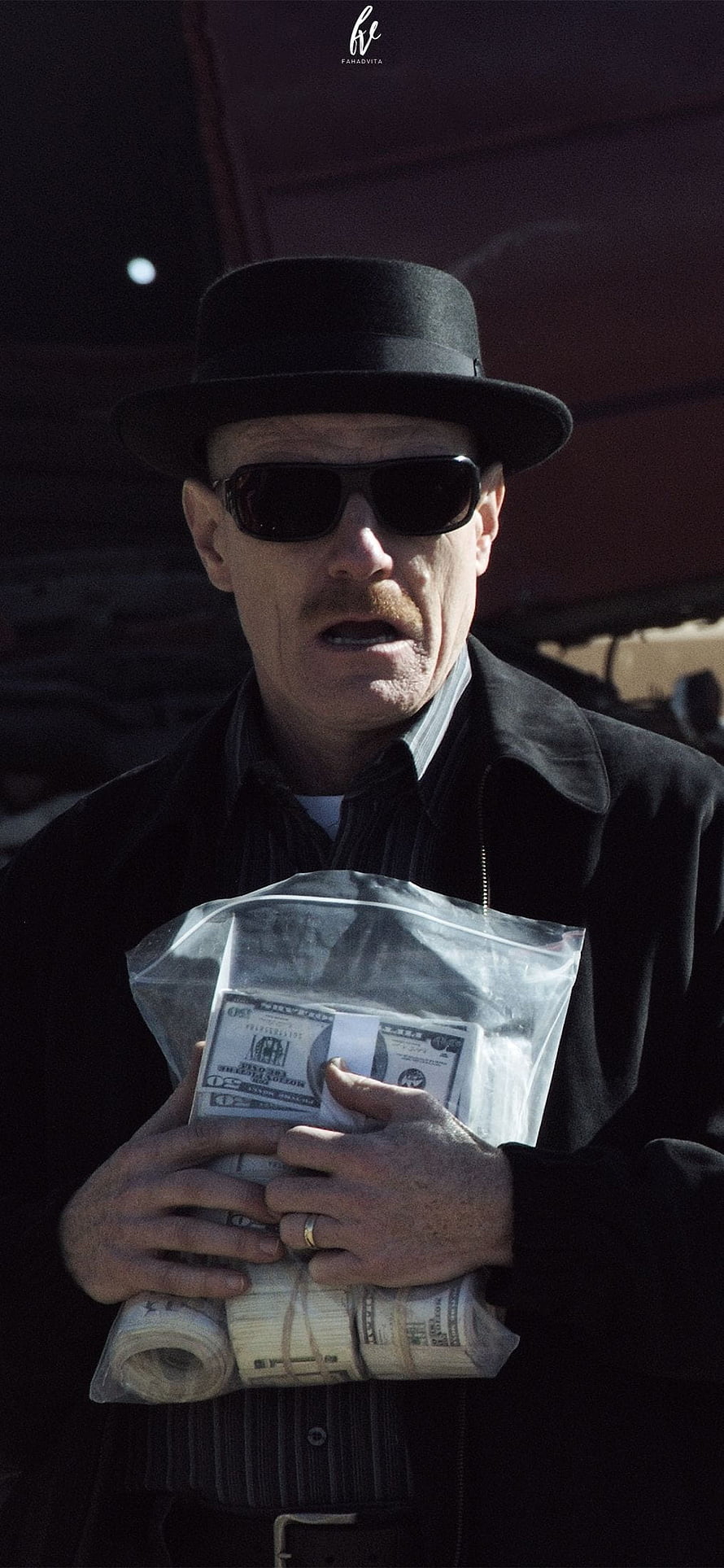 Walter White as Heisenberg holding cash in Breaking Bad HD phone wallpaper