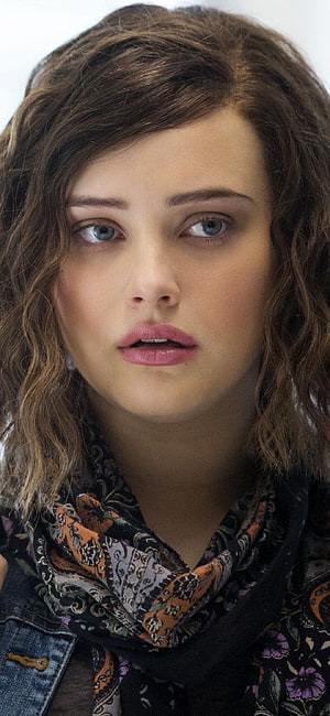Katherine Langford as Hannah in 13 Reasons Why Close-Up Portrait HD phone wallpaper
