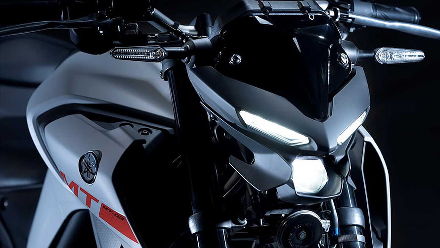 Yamaha MT-03 Motorcycle Front Headlight and Tank Close-Up HD wallpaper