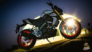 Yamaha MT-15 V2 Motorcycle with Red Rims and Gold Forks at Dusk HD wallpaper