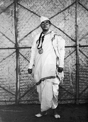 Historical Portrait of Subhas Chandra Bose in Traditional Indian Attire HD phone wallpaper