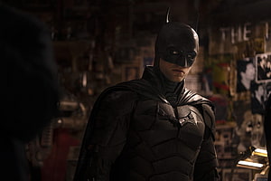 Robert Pattinson as Batman in The Batman 2022 Film Still HD wallpaper