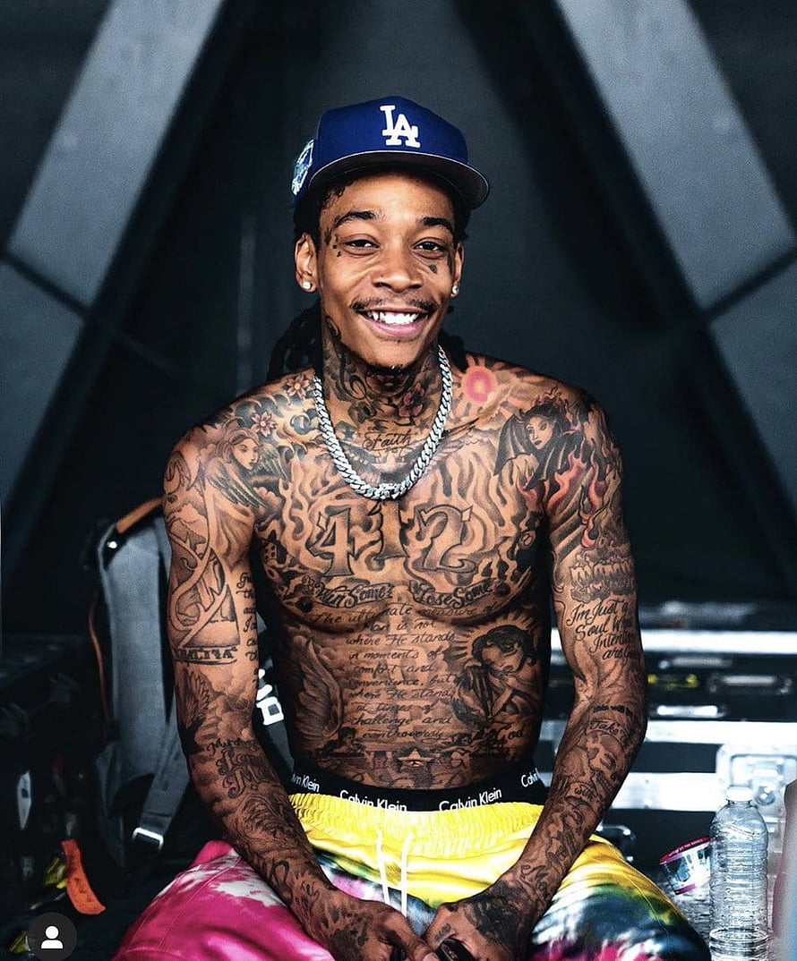 Wiz Khalifa Portrait With Extensive Body Tattoos And LA Cap HD phone wallpaper
