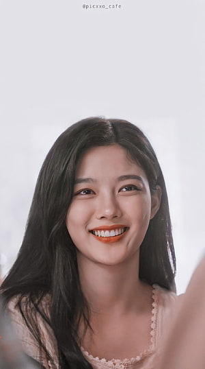 Kim Yoo Jung Smiling Portrait with Long Dark Hair and Soft Natural Makeup HD phone wallpaper