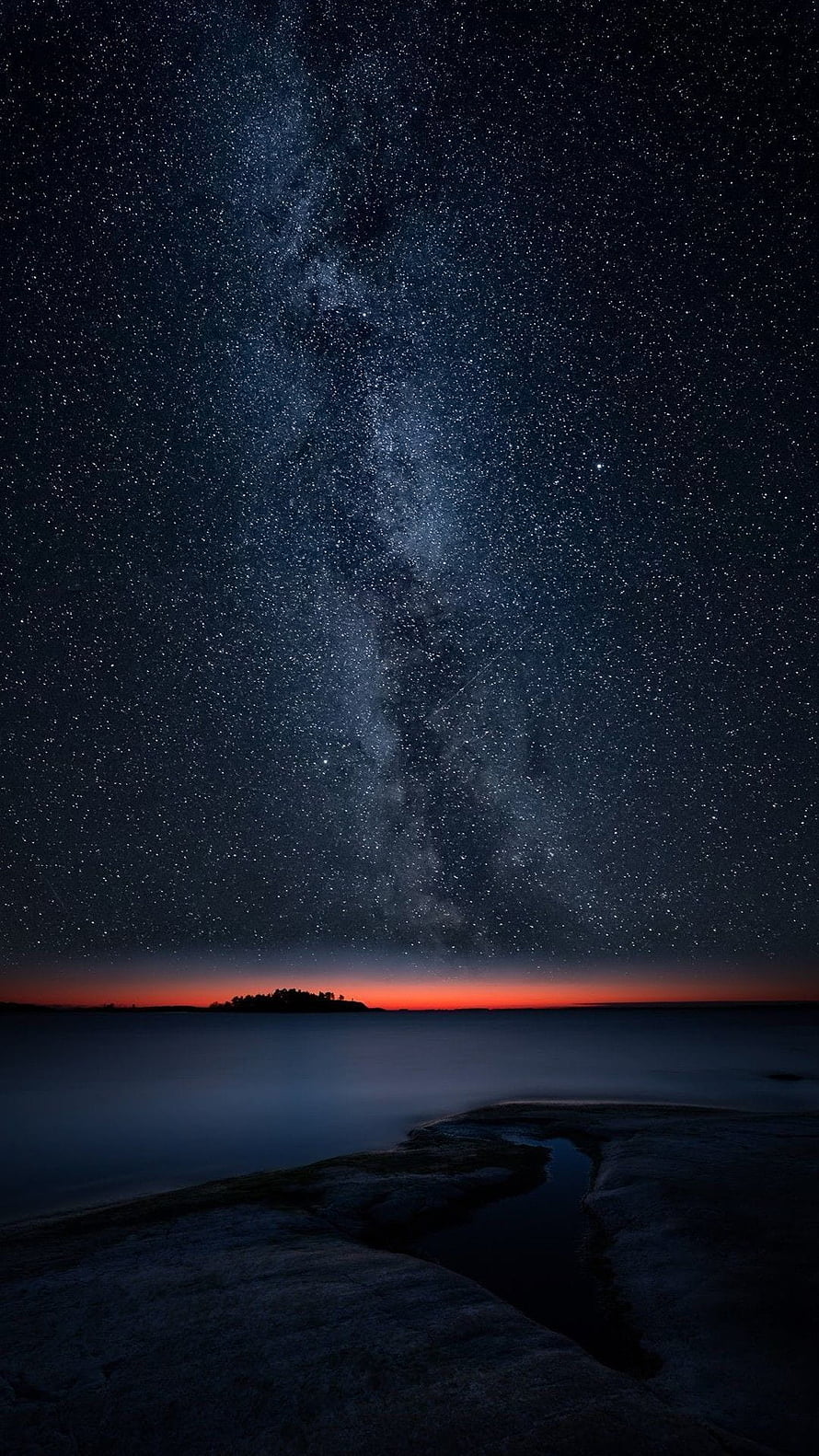 Milky Way Galaxy Rising Over Misty Lake Shore at Twilight HD phone wallpaper