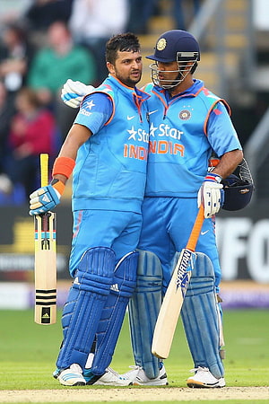 MS Dhoni and Suresh Raina Celebrating Partnership in India Cricket Kit HD phone wallpaper
