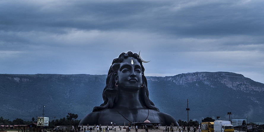 Adiyogi Shiva Statue in Coimbatore Against Dramatic Mountain Backdrop HD wallpaper