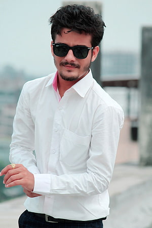 Stylish Man in White Shirt and Sunglasses on Rooftop HD phone wallpaper