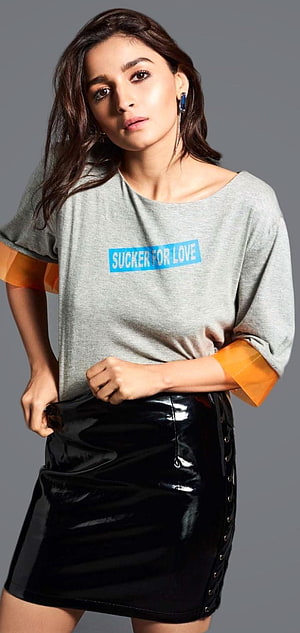 Alia Bhatt in Grey Graphic Tee and Black Patent Leather Skirt HD phone wallpaper