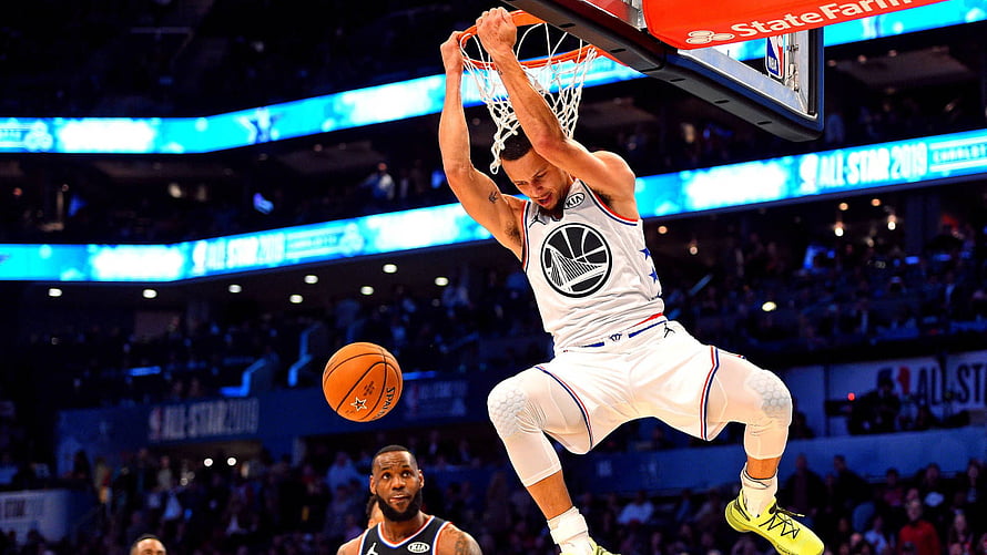 Stephen Curry Executing A Powerful Dunk During The NBA All-Star Game HD wallpaper