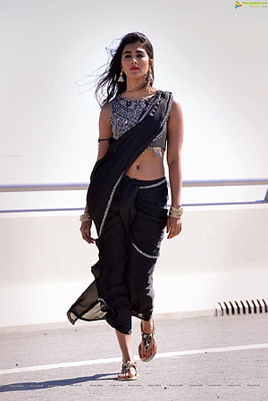 Pooja Hegde in Black Saree with Embroidered Blouse and Traditional Jewelry HD phone wallpaper