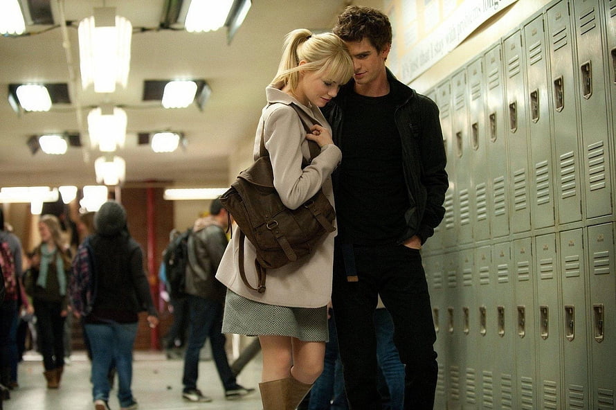 Peter Parker and Gwen Stacy in a School Hallway with Lockers HD wallpaper