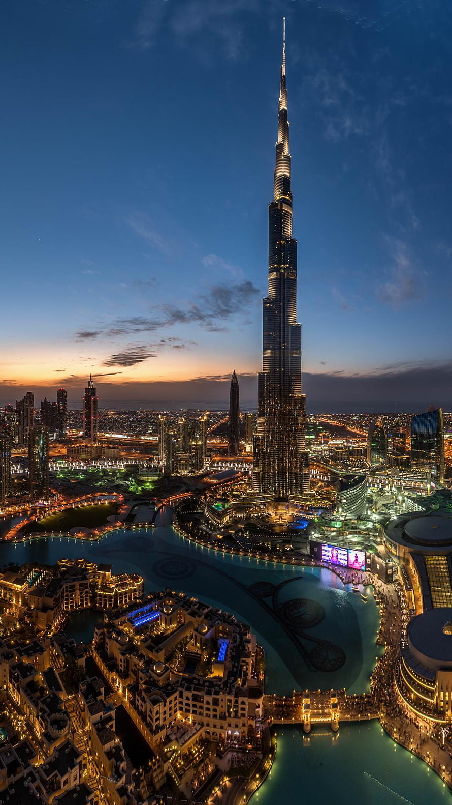 Burj Khalifa and Dubai Fountain at Dusk with City Lights and Skyline HD phone wallpaper
