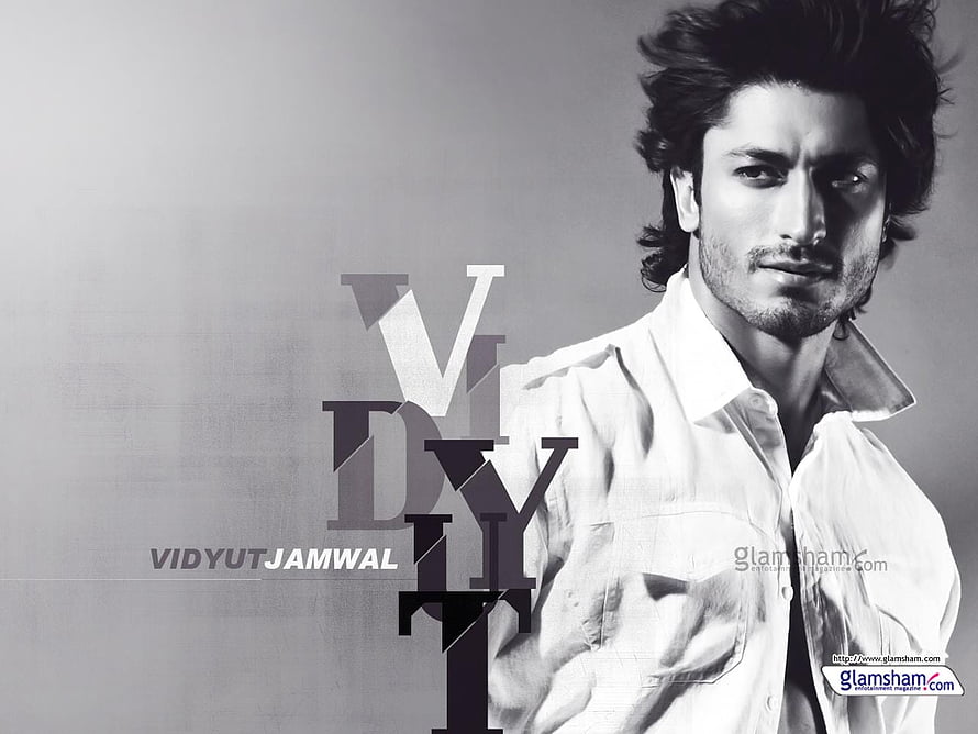 Vidyut Jammwal Black and White Portrait in White Shirt HD wallpaper