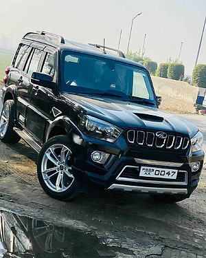 Black Mahindra Scorpio S11 Modified SUV with Custom Alloy Wheels and Front Bumper HD phone wallpaper