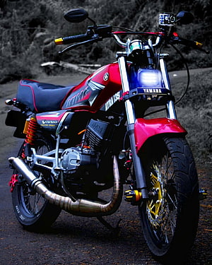 Red Yamaha RX King Custom Motorcycle with Gold Wheels and LED Headlight HD phone wallpaper