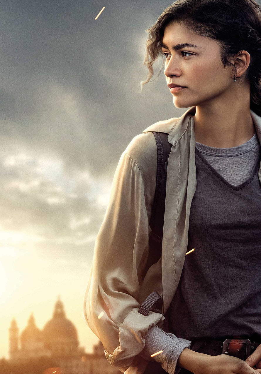 Zendaya as MJ in Spider-Man Far From Home promotional portrait with Venice skyline HD phone wallpaper