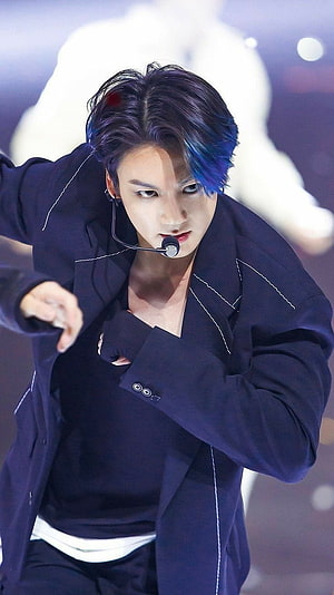 Jungkook BTS Stage Performance in Dark Suit with Blue Hair HD phone wallpaper