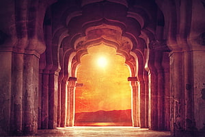 Sunlit Indian Palace Arches Framing a Golden Desert Horizon HD wallpaper