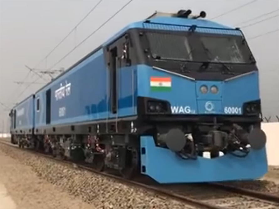 Blue Alstom Prima Electric Locomotive on Indian Railways Track HD wallpaper