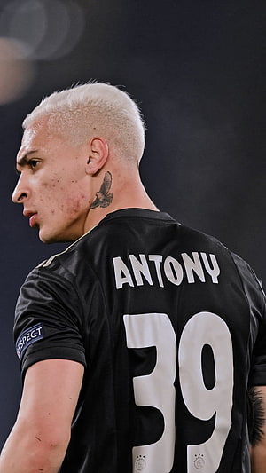 Antony Santos Ajax Jersey Profile Portrait With Platinum Hair And Neck Tattoo HD phone wallpaper