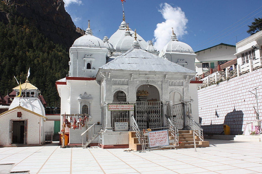 Gangotri Temple White Marble Architecture in Uttarakhand Himalayas HD wallpaper
