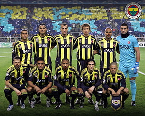 Fenerbahce SK Champions League Quarter Final Team Photo HD wallpaper