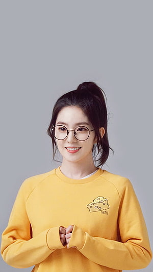 Irene Red Velvet in Yellow Sweatshirt with Round Glasses and High Ponytail HD phone wallpaper