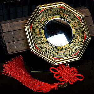 Gold Hexagonal Feng Shui Mirror with Chinese Knot and Red Tassel HD phone wallpaper