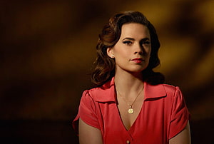 Hayley Atwell as Peggy Carter in Agent Carter with vintage red blouse and gold pendant necklace HD wallpaper