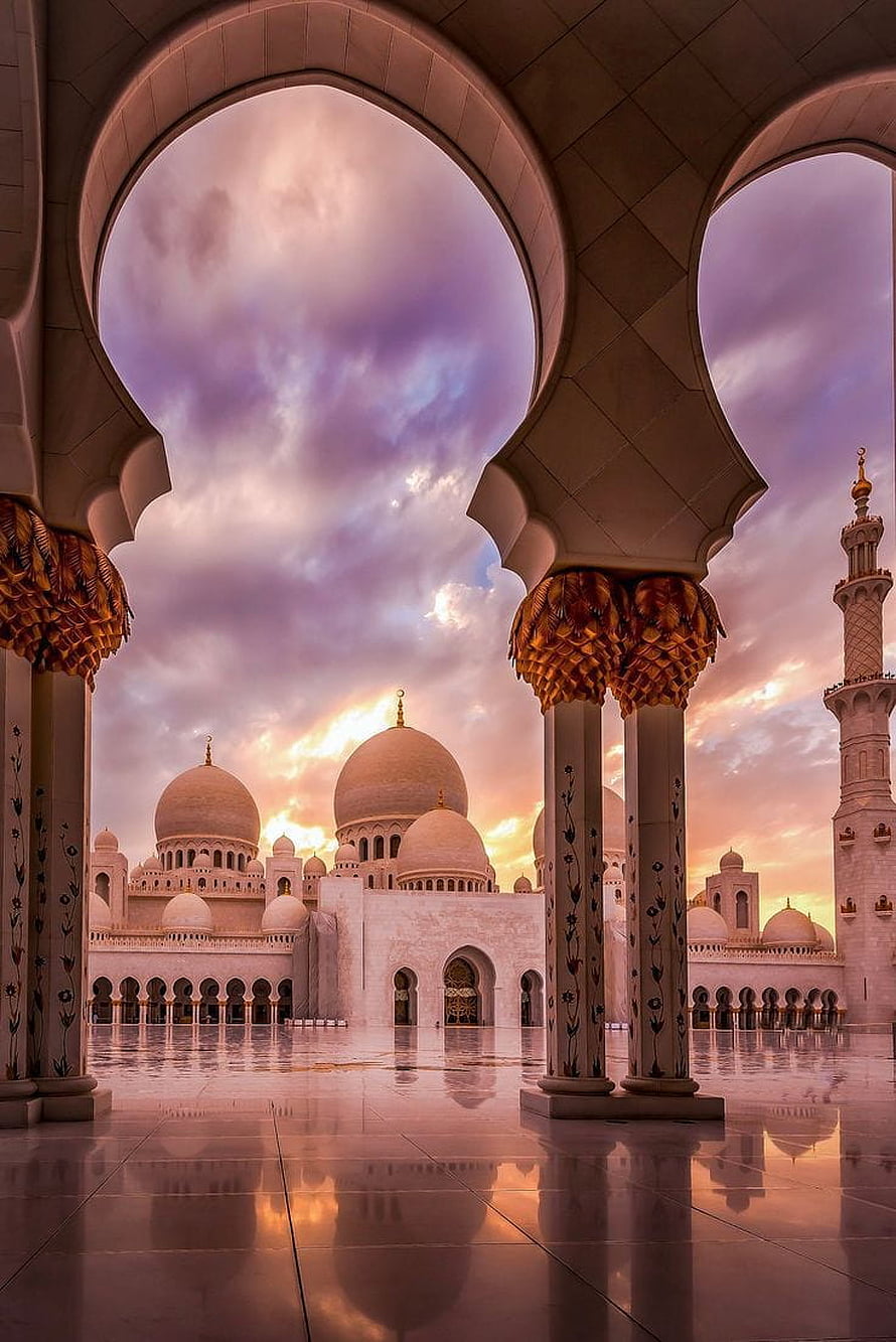 Sheikh Zayed Grand Mosque Courtyard at Sunset with Reflective Marble Floor HD phone wallpaper