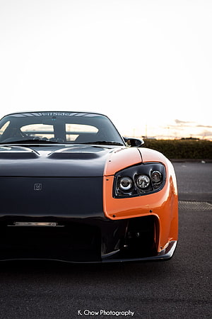 Mazda RX-7 VeilSide Widebody Front End in Black and Orange HD phone wallpaper