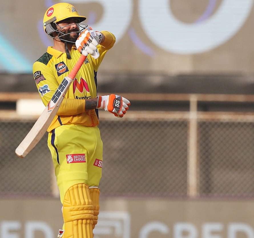 Ravindra Jadeja in Chennai Super Kings yellow kit holding cricket bat during IPL match HD wallpaper