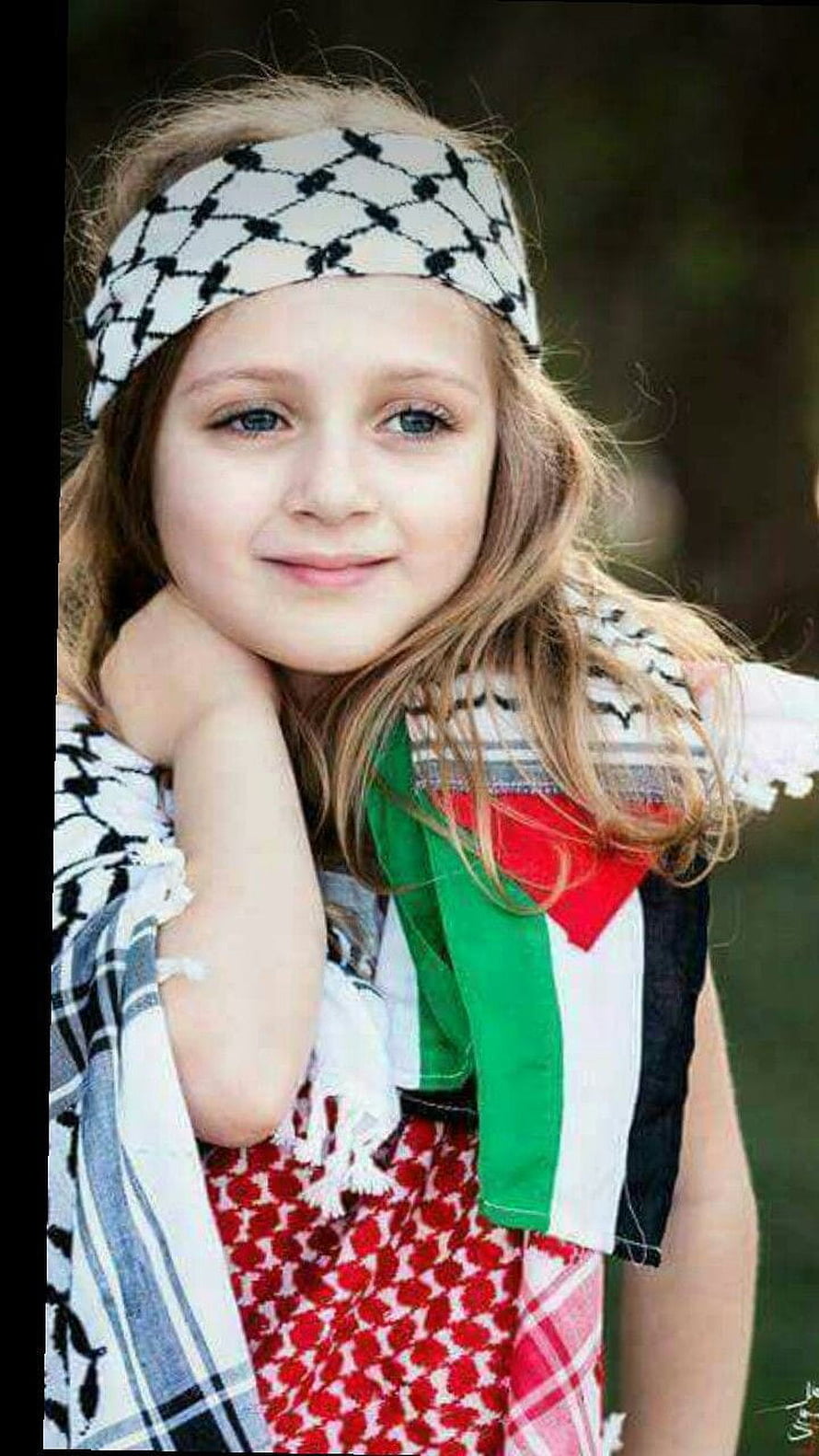 Young Girl Wearing Traditional Palestinian Keffiyeh and Flag Scarf HD phone wallpaper