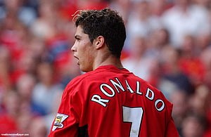 Cristiano Ronaldo in Manchester United Red Kit Number 7 Profile Shot HD wallpaper