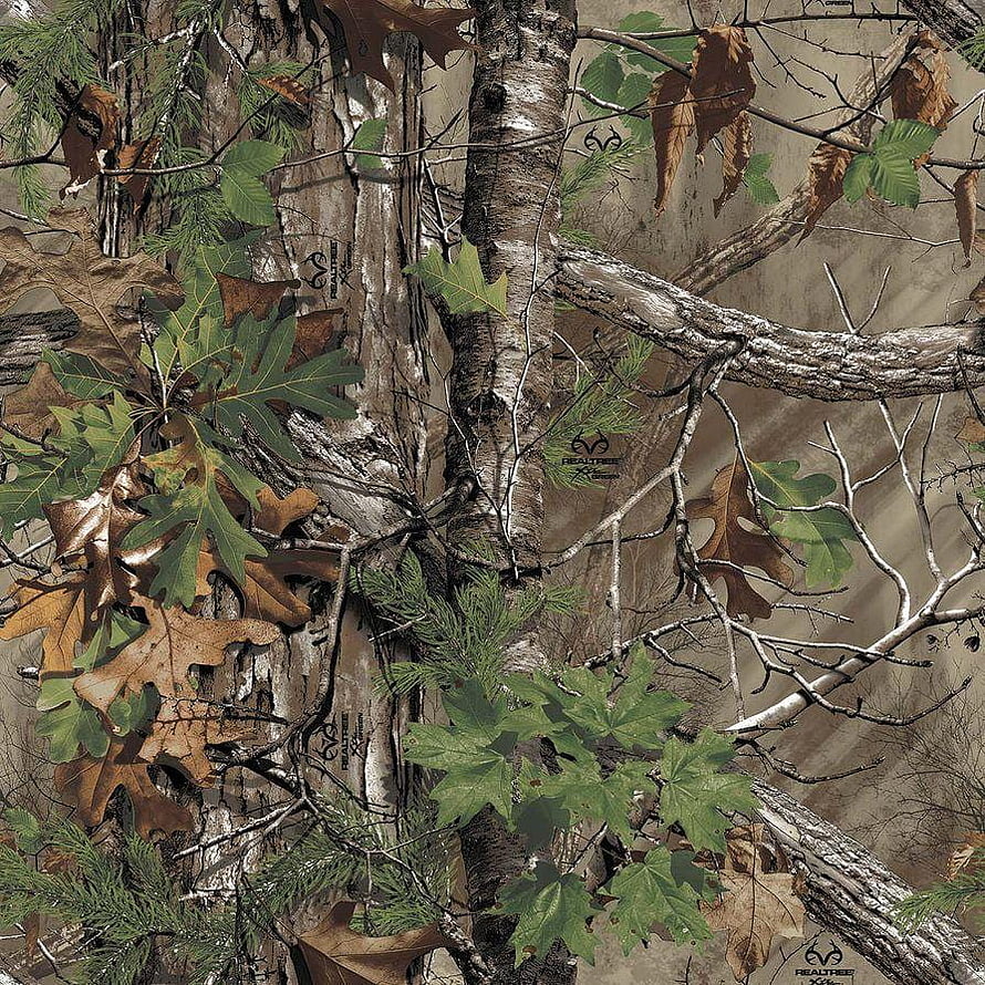 Realtree Xtra Green Hunting Camouflage Pattern with Oak Leaves and Tree Bark HD phone wallpaper
