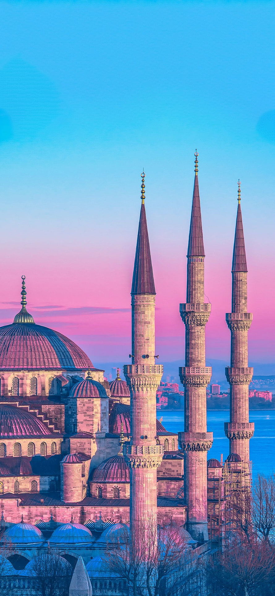 Sultan Ahmed Mosque Minarets and Domes at Sunset in Istanbul, Turkey HD phone wallpaper