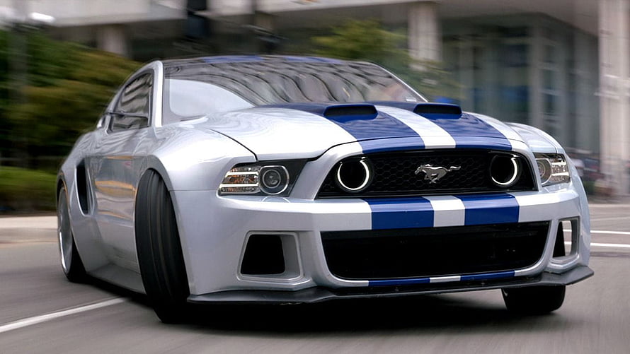 Silver Ford Mustang Shelby GT500 with Blue Racing Stripes in Motion HD wallpaper
