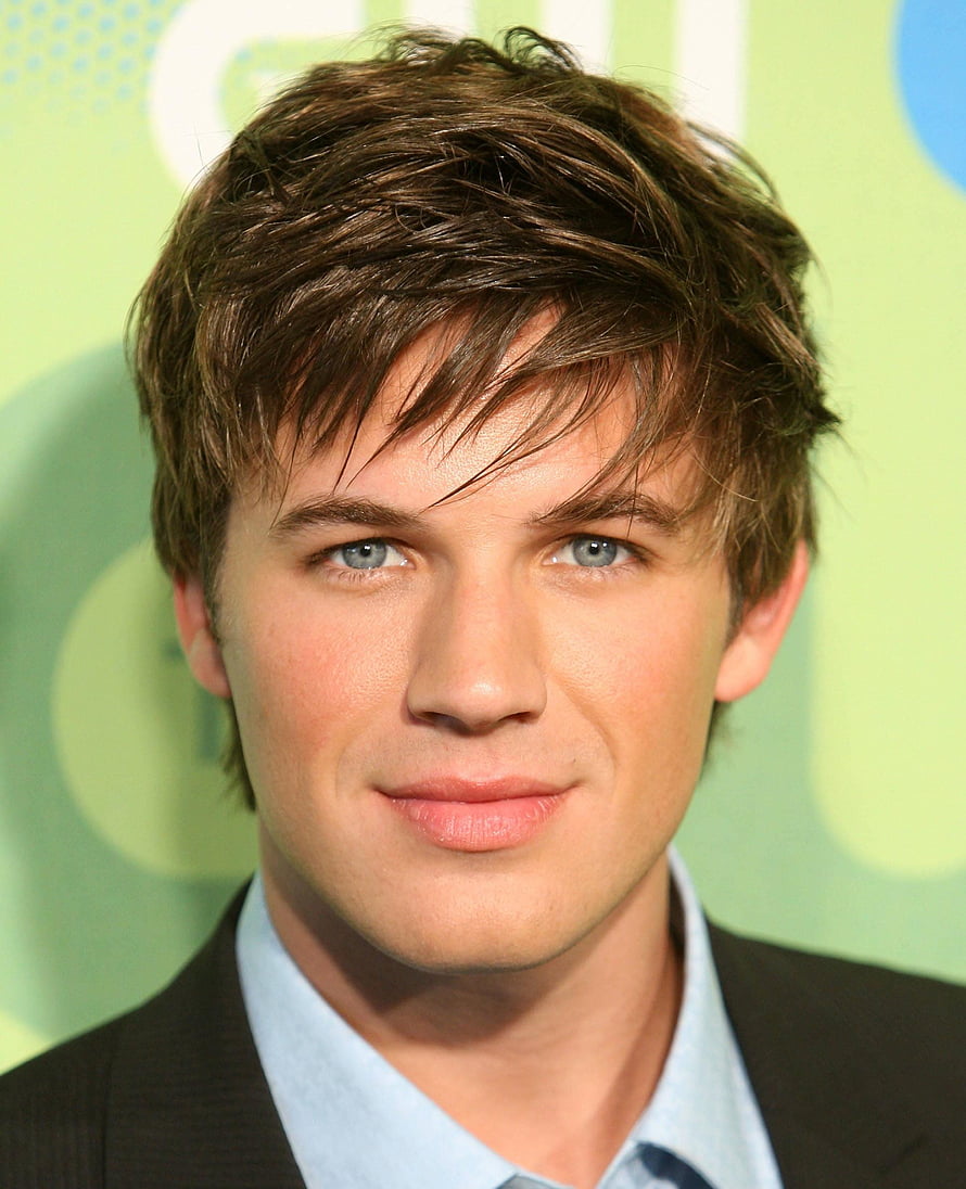 Male Portrait with Textured Brown Hair and Blue Eyes in Formal Attire HD phone wallpaper