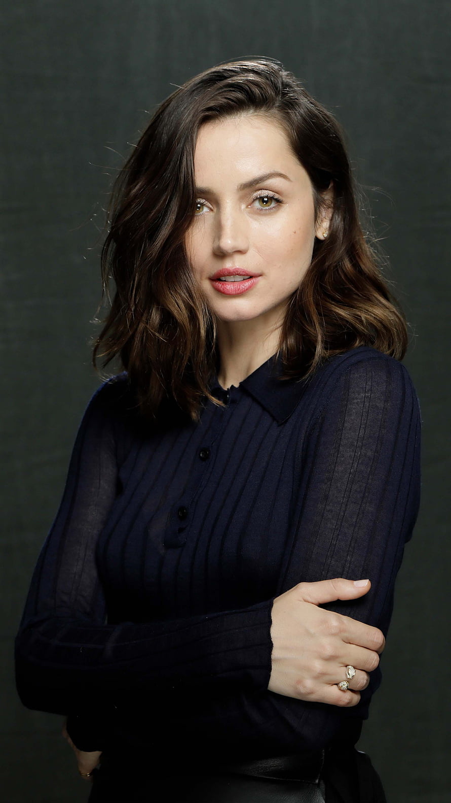 Ana De Armas Studio Portrait in Navy Ribbed Blouse with Arms Crossed HD phone wallpaper