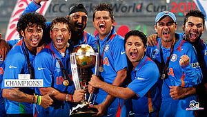 India Cricket Team Celebrating ICC Cricket World Cup 2011 Championship Victory HD wallpaper