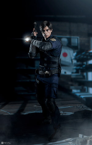 Leon S. Kennedy in Resident Evil 2 Remake Tactical Police Uniform HD phone wallpaper