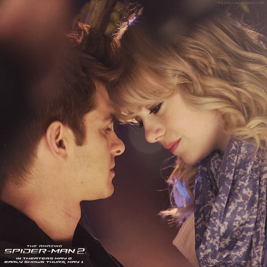 Peter Parker and Gwen Stacy in an intimate close-up from The Amazing Spider-Man 2 HD phone wallpaper